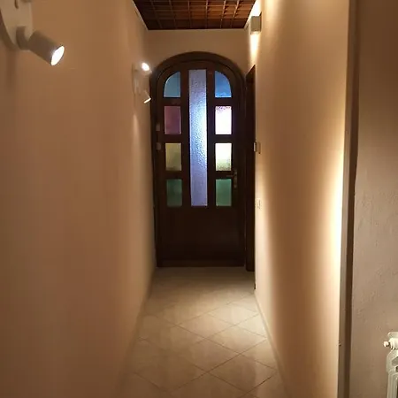 Smile Tower House *