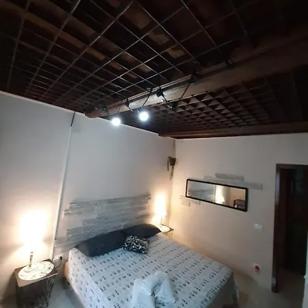Smile Tower House